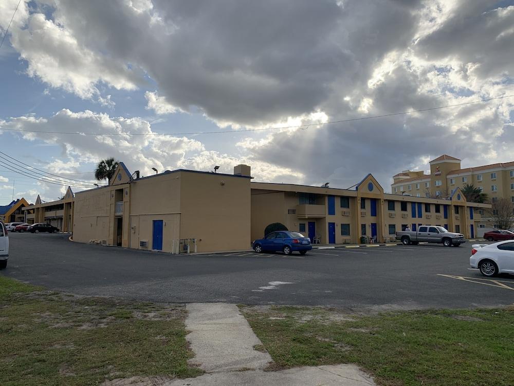 Days Inn By Wyndham Ocala North Luaran gambar