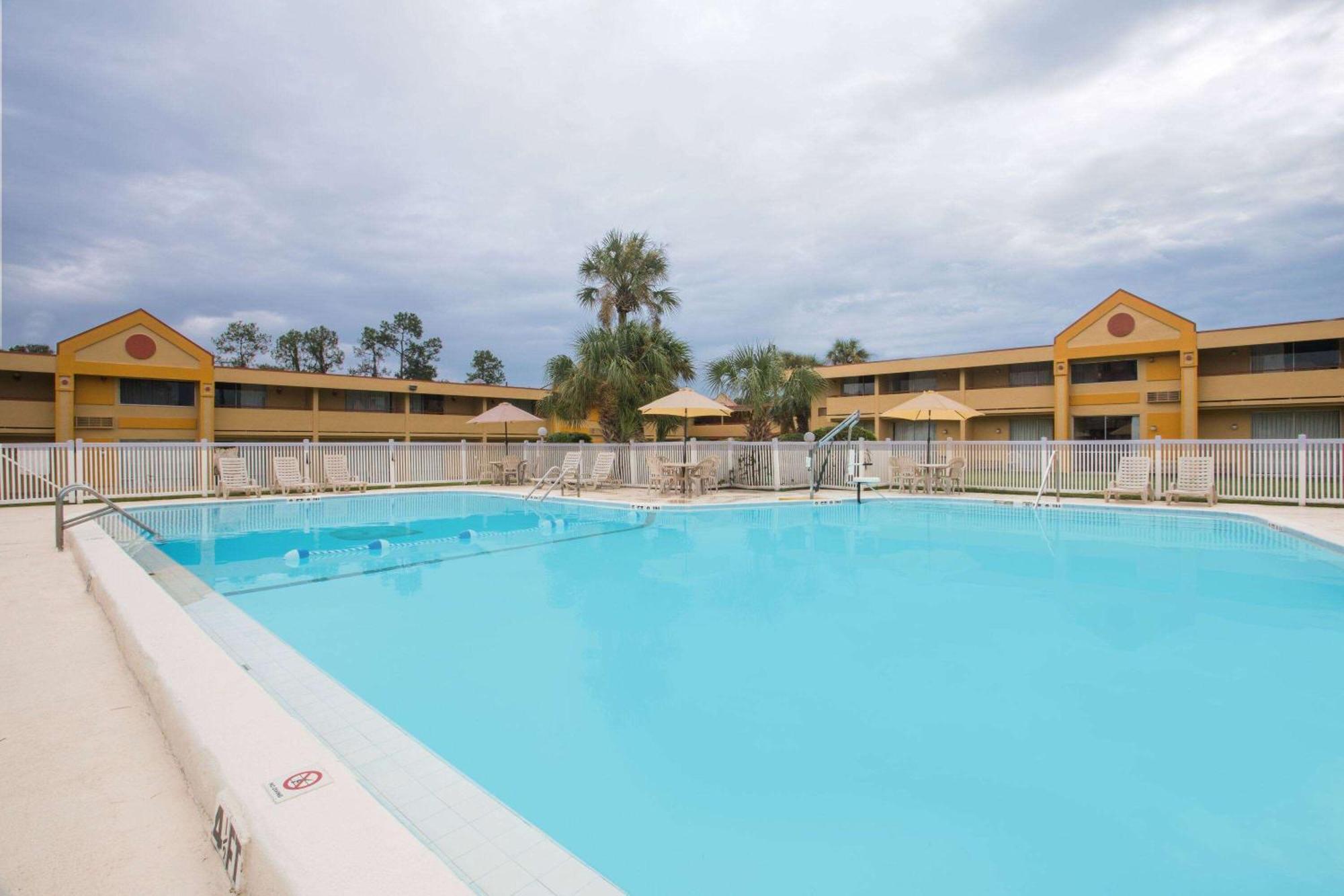Days Inn By Wyndham Ocala North Luaran gambar